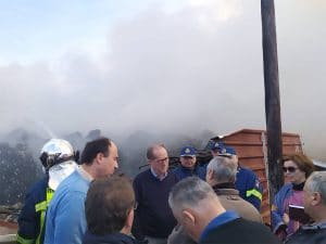 Πυρκαγιά σε μονάδα ανακύκλωσης στο Μπολάτι Κορινθίας