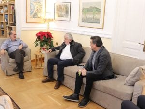 Συνάντηση του Περιφερειάρχη Πελοποννήσου με τον δήμαρχο Μεγαλόπολης Θανάση Χριστογιαννόπουλο και τον πρόεδρο του Δημοτικού Συμβουλίου Θεμιστοκλή Σακελλαριάδη.