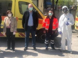 Απολύμανση ασθενοφόρων του ΕΚΑΒ Κορίνθου