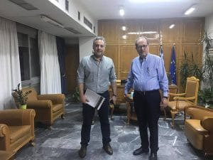 Συνάντηση του περιφερειάρχη με τον πρόεδρο του Επιμελητηρίου Μεσσηνίας Βαγγέλη Ξυγκώρο