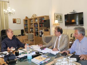 Συνάντηση του περιφερειάρχη Π. Νίκα με δημάρχους από Αργολίδα και Κορινθία
