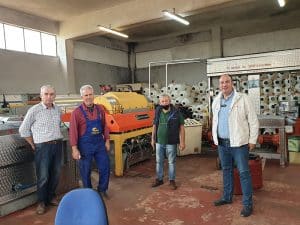 Επίσκεψη σε ελαιοτριβείο, στον Σολομό