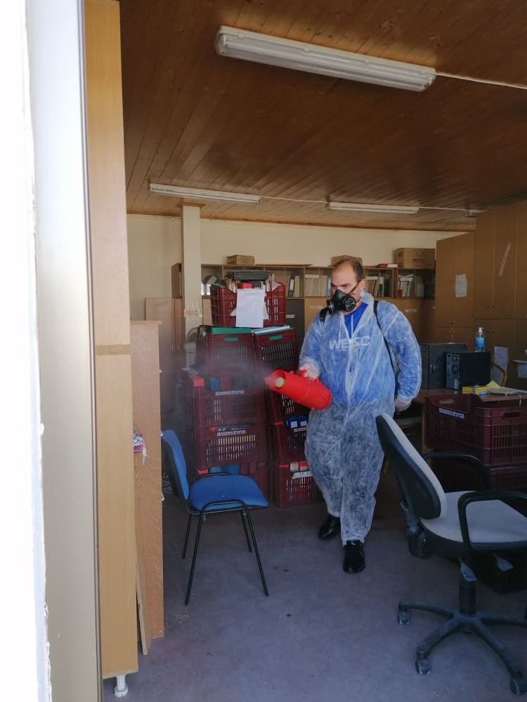 Απολύμανση για την covid-19 στα κτήρια της Περιφέρειας Πελοποννήσου στην Τρίπολη