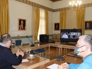 Τηλεδιάσκεψη του περιφερειάρχη Π. Νίκα με τον υπουργό Περιβάλλοντος και Ενέργειας Κ. Σκρέκα για το φυσικό αέριο
