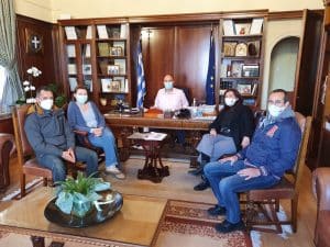 Συνάντηση Αντιπεριφερειάρχη με εκπροσώπους του Ερυθρού Σταυρού Ν. Κορινθίας