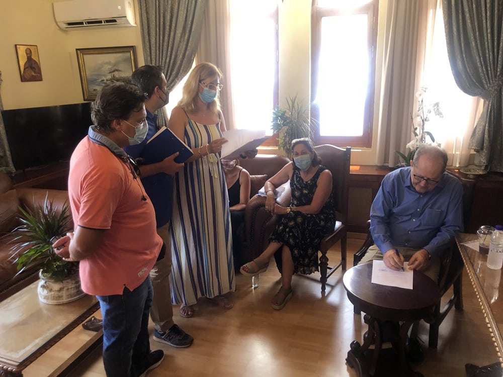 Συναντήσεις του περιφερειάρχη Π. Νίκα στην Κόρινθο και υπογραφή συμβάσεων