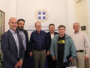 Συνάντηση του περιφερειάρχη Πελοποννήσου Π. Νίκα με τον Σύλλογο Καφεστιατόρων Αρκαδίας