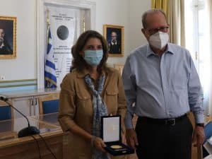 Συνάντηση του περιφερειάρχη Π. Νίκα με την διοικήτρια του ΟΠΕΚΑ Ξ. Παπασταύρου