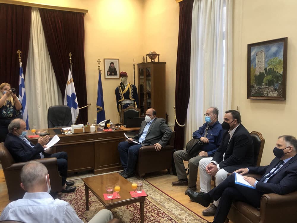 Σύσκεψη για την ανασυγκρότηση του πυρόπληκτου Δήμου Ανατολικής Μάνης