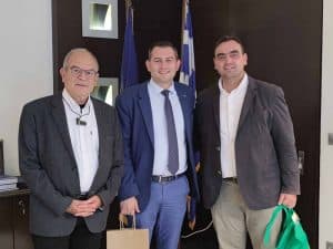 Συνάντηση του αντιπεριφερειάρχη Λακωνίας Θ. Βερούτη στην Σπάρτη με τον αντιπεριφερειάρχη Δυτικής Ελλάδας Θ. Βασιλόπουλο