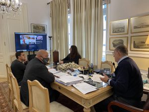 Σύσκεψη για τα αθλητικά έργα υπό τον περιφερειάρχη Πελοποννήσου Π. Νίκα