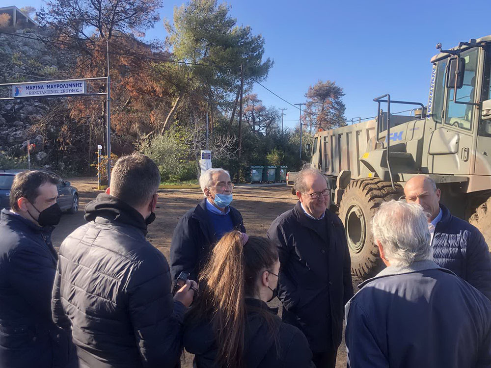 Αυτοψία του περιφερειάρχη Πελοποννήσου Π. Νίκα στην περιοχή του Σχίνου