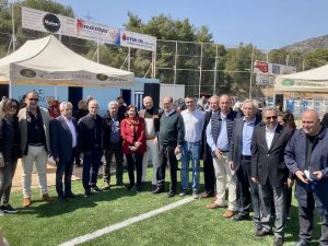 Εγκαινιάστηκε από τον περιφερειάρχη Πελοποννήσου Π. Νίκα το γήπεδο των Αγίων Θεοδώρων
