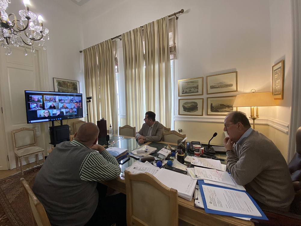 Θέματα του πρωτογενή τομέα σε σύσκεψη υπο τον περιφερειάρχη Πελοποννήσου Π. Νίκα