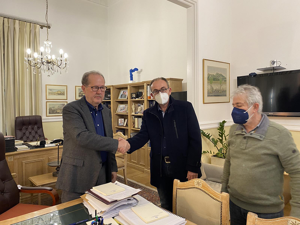 Συμβάσεις για έργα στην Αρκαδία υπέγραψε ο περιφερειάρχης Πελοποννήσου Π. Νίκας