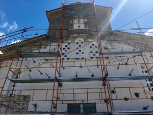 Αυτοψία του αντιπεριφερειάρχη Μεσσηνίας στο έργο στήριξης του ναού στο Κατσαρού