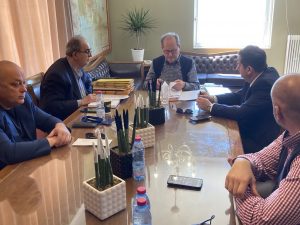 Στην Π.Ε. Αργολίδας ο περιφερειάρχης Πελοποννήσου Π. Νίκας, υπογραφή συμβάσεων και συνεργασία με στελέχη της Περιφερειακής Ενότητας