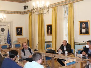 Τα υδατοδρόμια αντικείμενο σύσκεψης στην οποία μετείχε ο περιφερειάρχης Πελοποννήσου Π. Νίκας