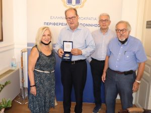 Συνάντηση του περιφερειάρχη Πελοποννήσου Π. Νίκα με την νέα πρόεδρο της Παναρκαδικής Ομοσπονδίας Αμερικής