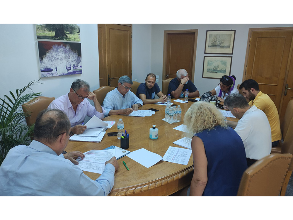 Σύσκεψη υπό τον περιφερειάρχη Πελοποννήσου Π. Νίκα στην Π.Ε. Μεσσηνίας