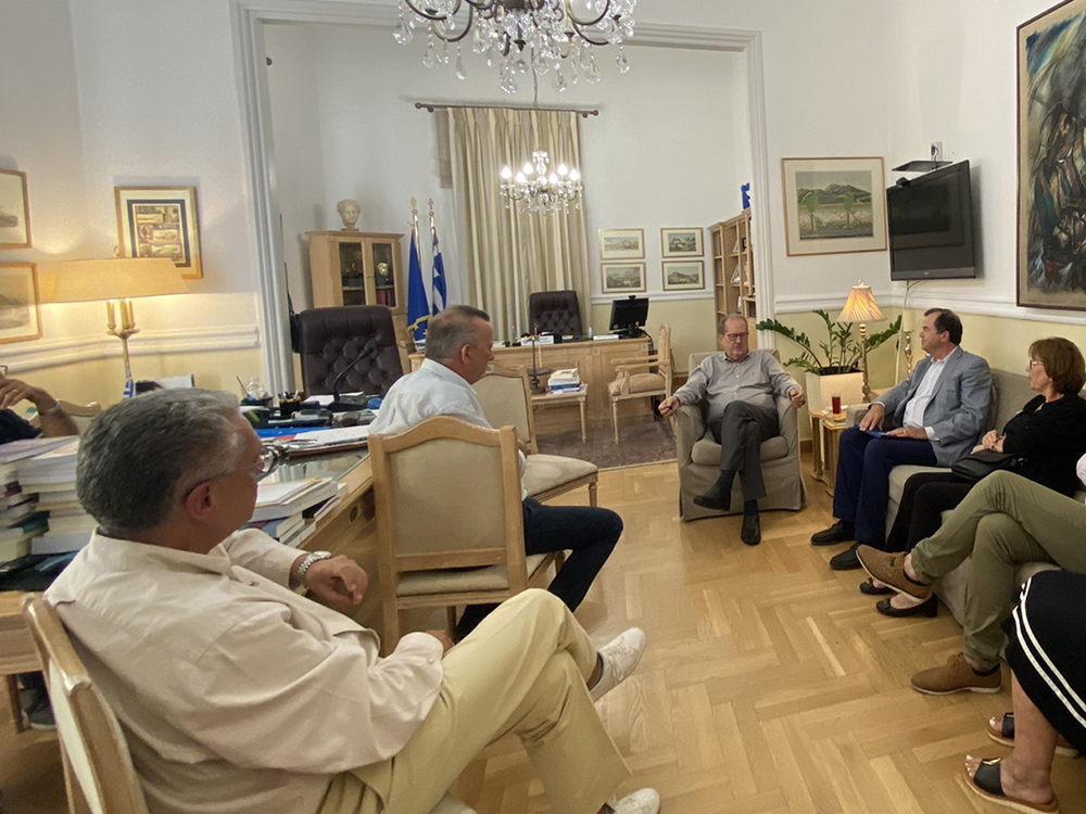 Συνεργασία της Περιφέρειας Πελοποννήσου με την Παναρκαδική Ομοσπονδία Αμερικής