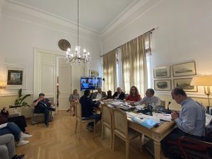 Οι μελέτες της Περιφέρειας Πελοποννήσου εξετάστηκαν σε σύσκεψη υπό τον περιφερειάρχη Π. Νίκα