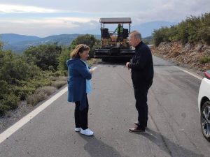 Εργασίες συντήρησης οδικού δικτύου από την Π.Ε. Αρκαδίας στην περιοχή της Μεγαλόπολης