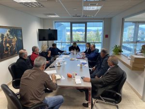 Σύσκεψη υπό τον περιφερειάρχη Πελοποννήσου Π. Νίκα για τα έργα του ΠΕΠ που διαχειρίζεται η Δ.Τ.Ε. της έδρας