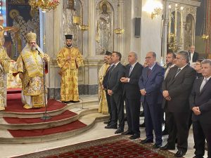Ο περιφερειάρχης Πελοποννήσου Π. Νίκας στην θρησκευτική τελετή για τα ονομαστήρια του μητροπολίτη Μεσσηνίας