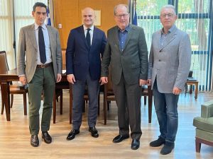 “Σε τροχιά” μπαίνει η προοπτική επαναλειτουργίας του σιδηροδρόμου στην Πελοπόννησο – σύσκεψη στο Υποδομών με τη συμμετοχή του περιφερειάρχη Π. Νίκα