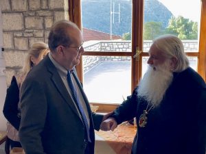 Συνάντηση του περιφερειάρχη Πελοποννήσου Π. Νίκα με τον μητροπολίτη Αργολίδος Νεκτάριο