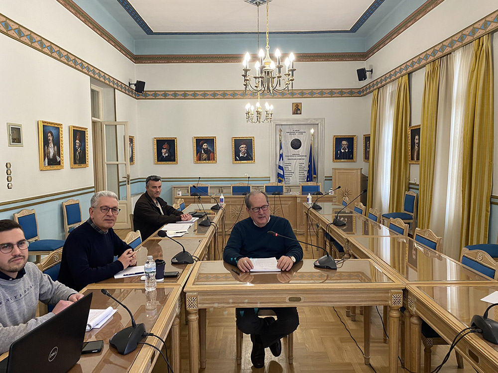 Σύσκεψη του περιφερειάρχη Πελοποννήσου Π. Νίκα με τις Διευθύνσεις Τεχνικών Εργων των 5 Π.Ε.