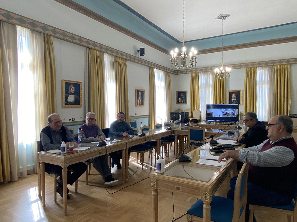 Σύσκεψη υπό τον περιφερειάρχη Πελοποννήσου Π. Νίκα για το θέμα της διαχείρισης απορριμμάτων με ραδιενεργό φορτίο