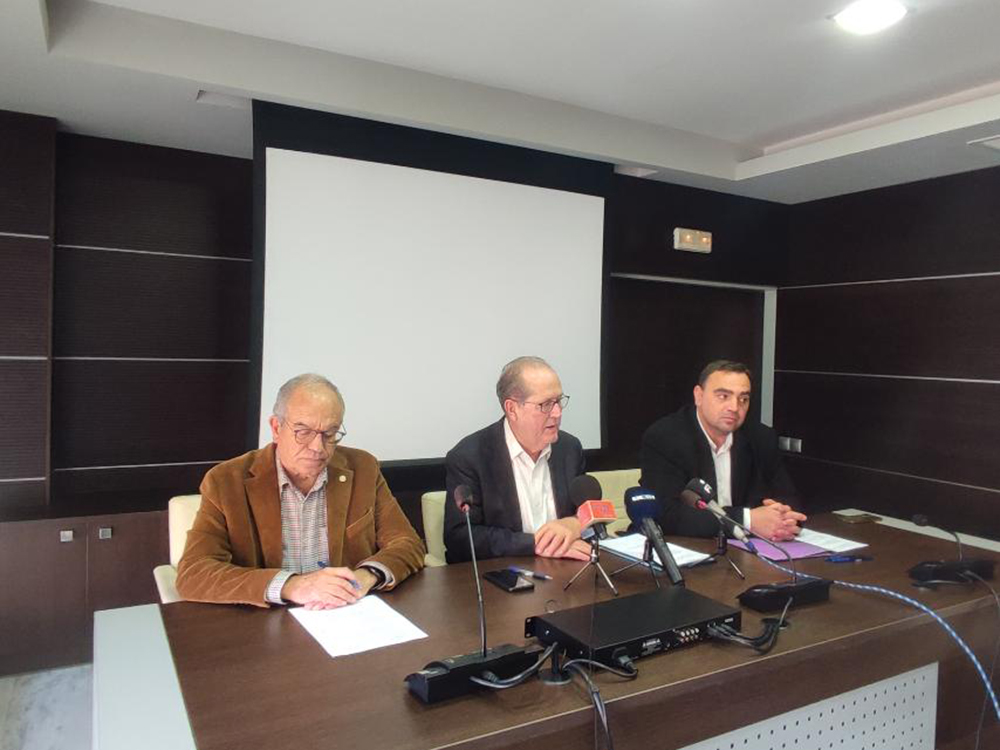 Συμβάσεις έργων 3,7 εκ ευρώ στην Π.Ε. Λακωνίας υπέγραψε ο περιφερειάρχης Πελοποννήσου Π. Νίκας