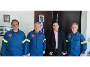 Συνάντηση στην Π.Ε. Λακωνίας με τον περιφερειακό διοικητή Πυροσβεστικών Υπηρεσιών Πελοποννήσου