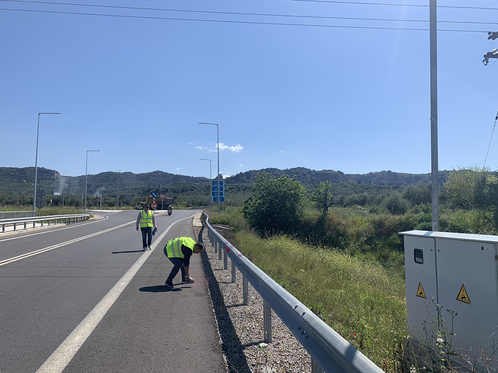 Εξελίσσεται το έργο τοποθέτησης των οδικών ηλεκτρονικών πινακίδων στην Περιφέρεια Πελοποννήσου
