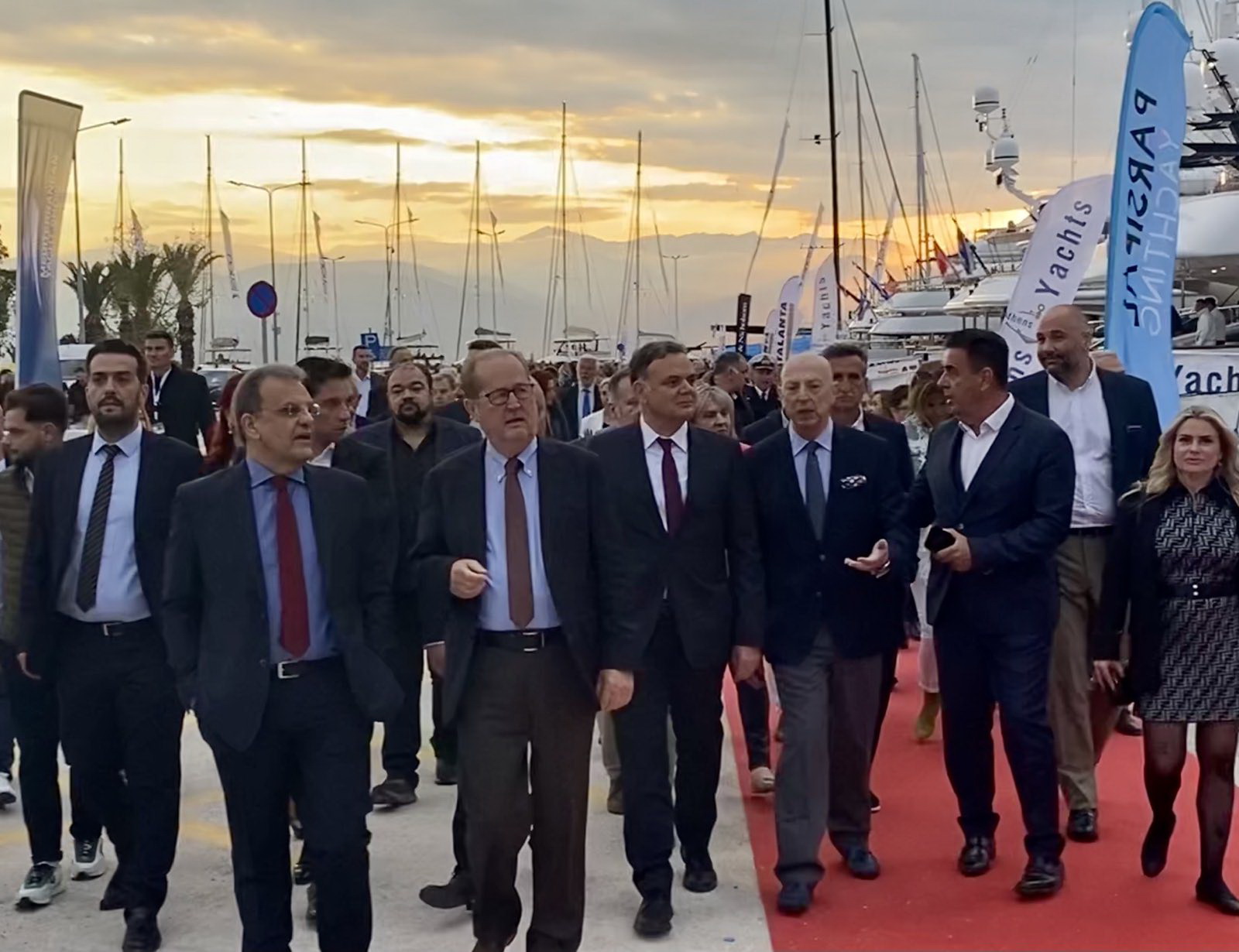 Ο περιφερειάρχης Πελοποννήσου Π. Νίκας παρέστη χθες Σάββατο, στο Ναύπλιο, στην έναρξη του 8oυ Mediterranean Yacht Show και στα εγκαίνια της 2ης έκθεσης τοπικών προϊόντων