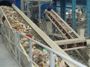 Σκουπίδια από Μεγαλόπολη και Γορτυνία στη μονάδα της Παλαιόχουνης