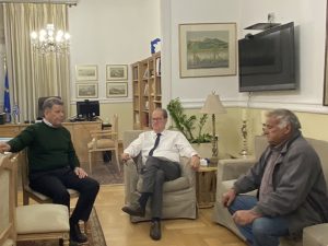 Εντατική προσπάθεια της Περιφέρειας Πελοποννήσου να διασφαλίσει επιπλέον πίστωση για την δακοκτονία - ένταση ελέγχων στην αγορά για τις ελληνοποιήσεις