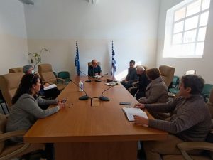 Σύσκεψη για τα έργα της Μεσσηνίας υπό τον περιφερειάρχη Πελοποννήσου Π. Νίκα, σήμερα στα γραφεία της Π.Ε., στην Καλαμάτα