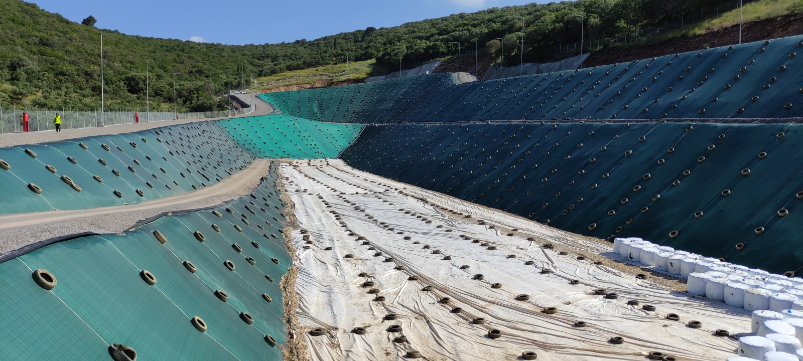 “Δίνεται τέλος στα μεγάλα προβλήματα των δήμων της Μεσσηνίας” δήλωσε ο περιφερειάρχης Πελοποννήσου Π. Νίκας που υποδέχθηκε τους δημάρχους της Π.Ε. στη μονάδα επεξεργασίας απορριμμάτων στην Καλλιρρόη