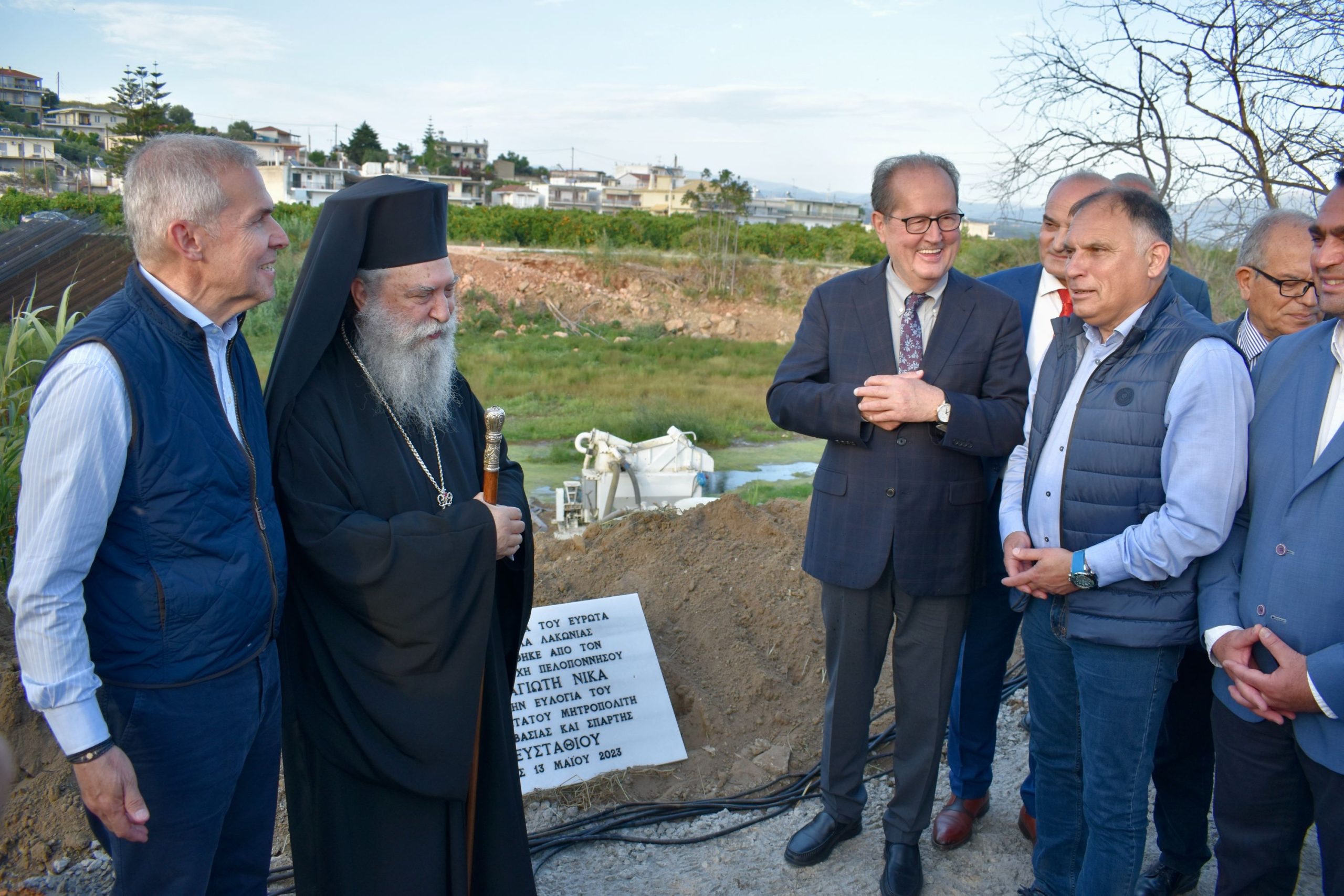 Θεμελιώθηκε η νέα γέφυρα του Ευρώτα στη Σκάλα από τον περιφερειάρχη Πελοποννήσου Π. Νίκα