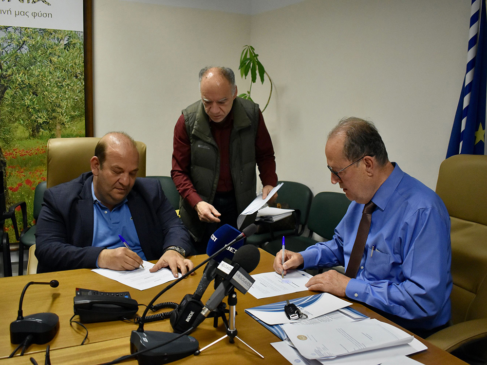 Υπογραφή συμβάσεων έργων στη Μεσσηνία από τον περιφερειάρχη Πελοποννήσου Π. Νίκα, το βράδυ σήμερα, στην Καλαμάτα