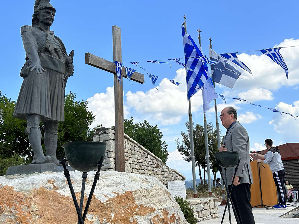 “Μέσα από την ενότητα η δύναμη και η πρόοδος” δήλωσε ο περιφερειάρχης Πελοποννήσου Π. Νίκας στην εκδήλωση στο Ακοβο για τη μάχη της Δραμπάλας
