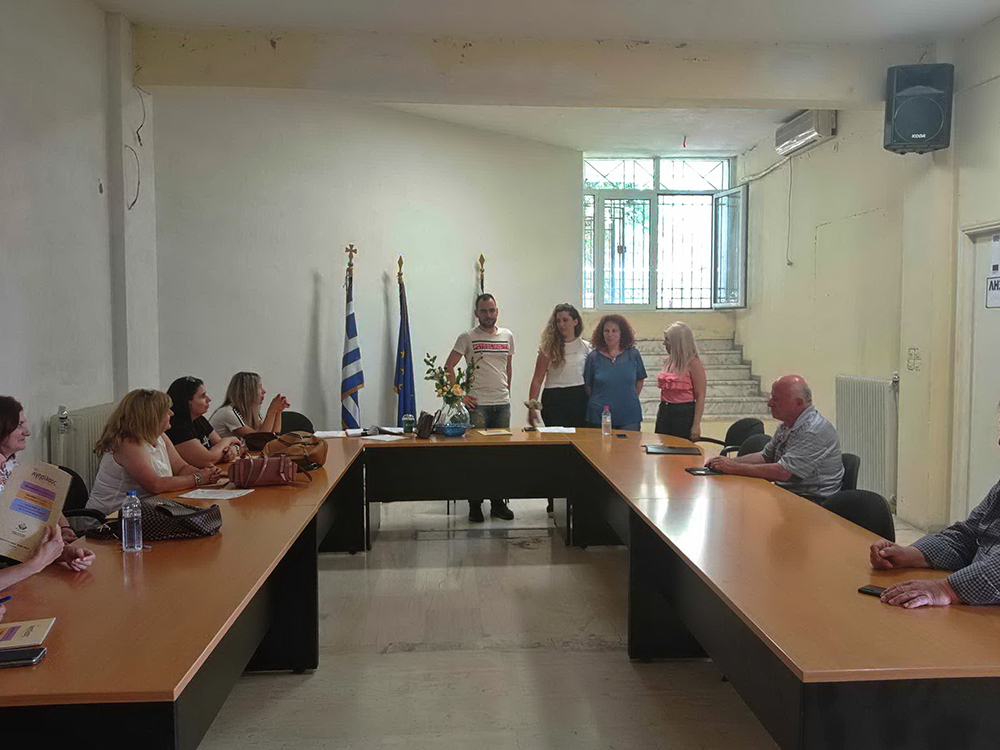 Συνάντηση εργασίας στα Τρόπαια μεταξύ στελεχών της επιτελικής / συντονιστικής δομής κοινωνικής ένταξης, της ΕΣΑμεΑ και του Κέντρου Κοινότητας Τρίπολης για το πρόγραμμα “Αγησίλαος”