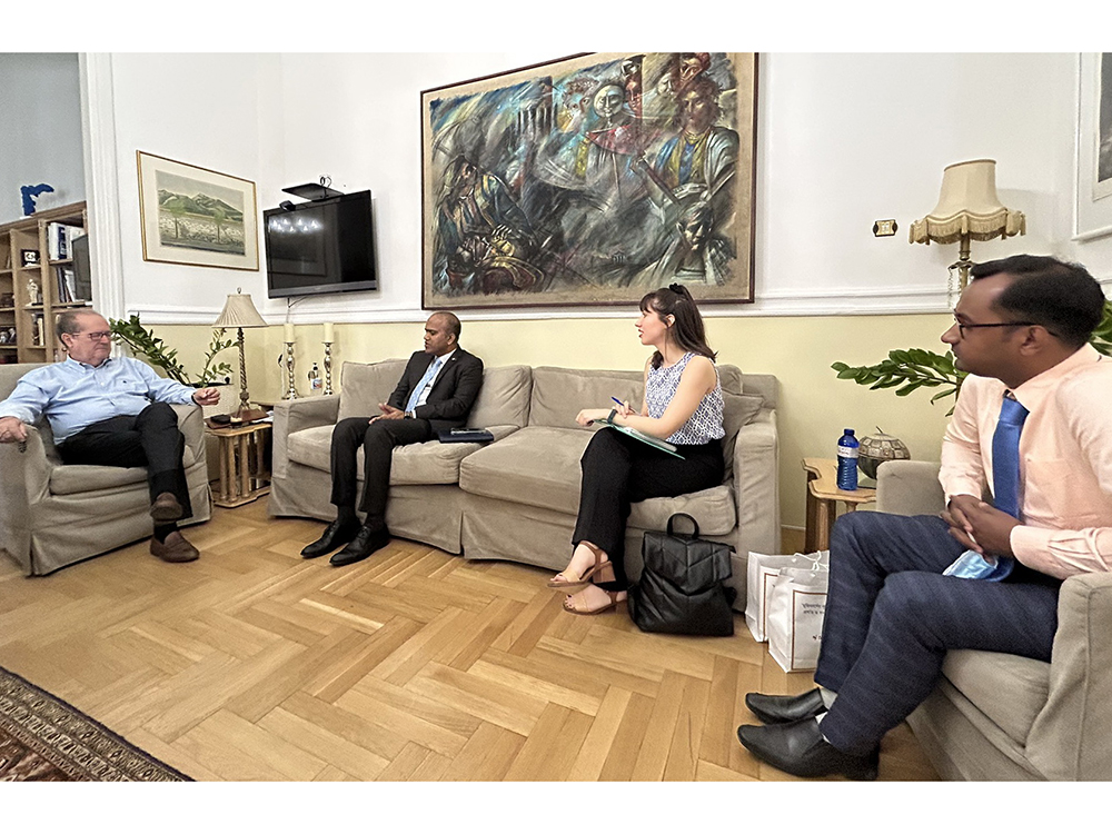 Συνάντηση του περιφερειάρχη Πελοποννήσου Π. Νίκα στην Τρίπολη με αξιωματούχους της Πρεσβείας της Λαϊκής Δημοκρατίας του Μπαγκλαντές