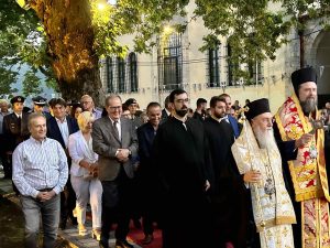 Στη Δημητσάνα ο περιφερειάρχης Πελοποννήσου Π. Νίκας χθες, παραμονή της γιορτής της πολιούχου Αγίας Κυριακής