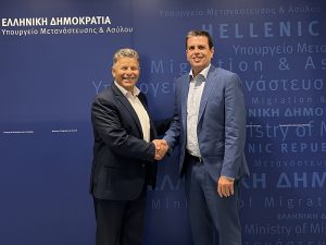 Συνάντηση με τον υπουργό Μετανάστευσης και Ασύλου για ζητήματα μετάκλησης εργατών τρίτων χωρών