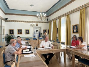 Ελπιδοφόρες οι προοπτικές για την επανάκαμψη της σηροτροφίας στην Περιφέρεια Πελοποννήσου, σύσκεψη σήμερα υπό τον περιφερειάρχη Π. Νίκα