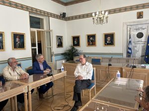 Εθιμοτυπική επίσκεψη στον περιφερειάρχη Πελοποννήσου Π. Νίκα